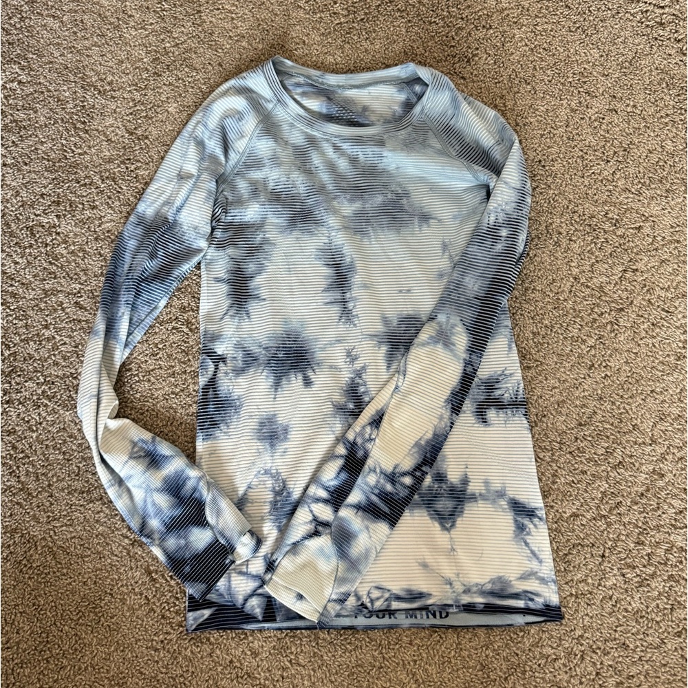 Lululemon workout, long sleeve, tie dye top!